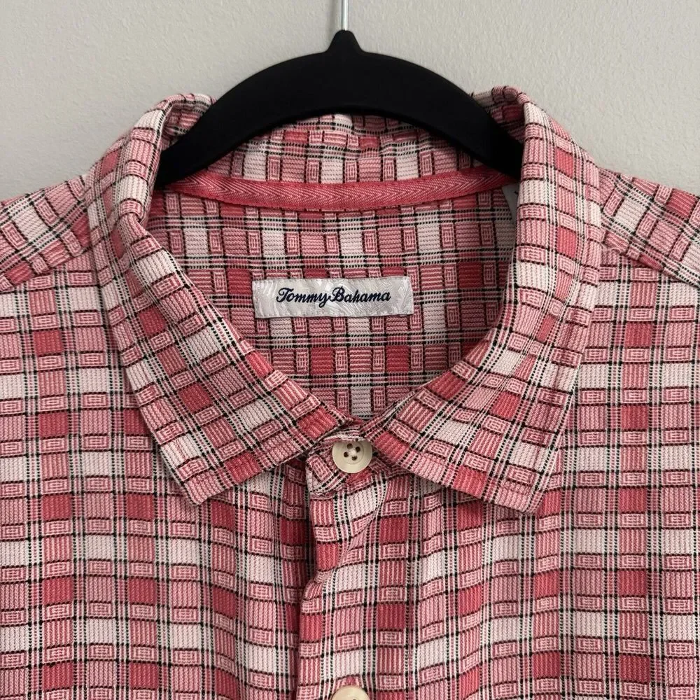 Tommy‎ Bahama XLarge Pink White Plaid 100% Silk Short Sleeve Button Up Shirt - Picture 3 of 5